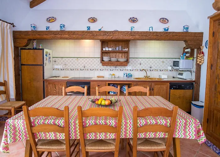 Semesterbostad Casa Zara *